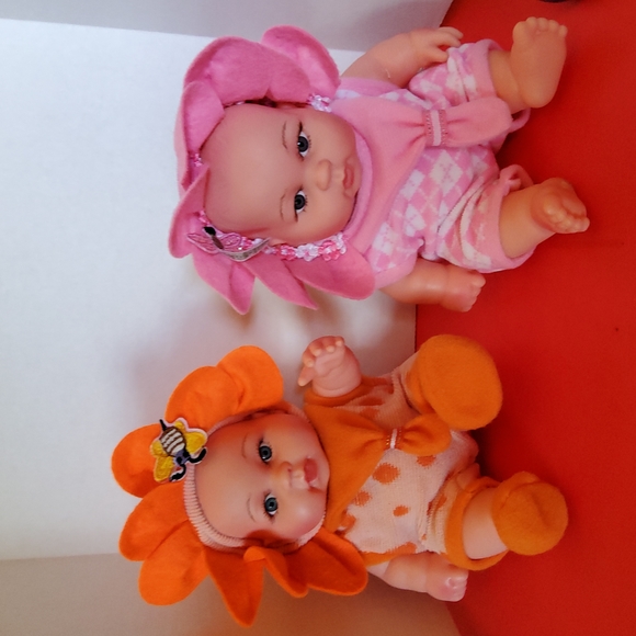 Golden Keepsake Toys Lot Of Two Golden Keepsake Dolls Poshmark